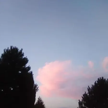 Micro Maison Isba Sedan בקתה Givonne