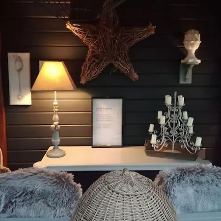 Micro Maison Isba Sedan