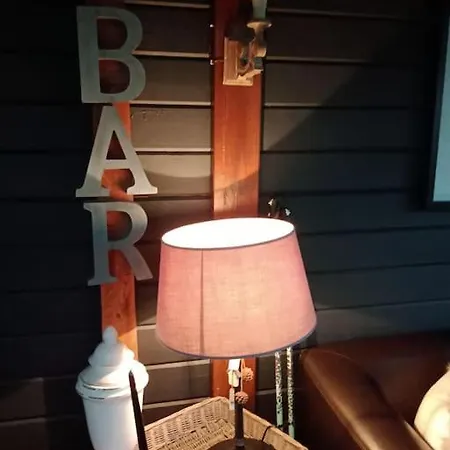 Micro Maison Isba Sedan Chalet *