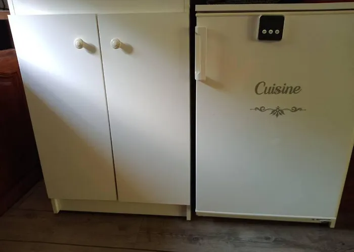 Micro Maison Isba Sedan